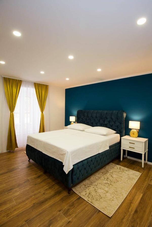 Gold Luxury Room Split Buitenkant foto