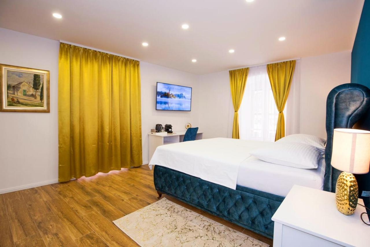 Gold Luxury Room Split Buitenkant foto